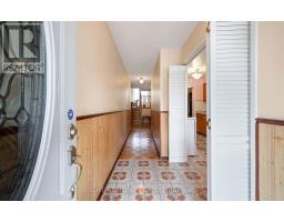 875 Messenger Meadow Drive, Mississauga, ON L5C3T1 Photo 6