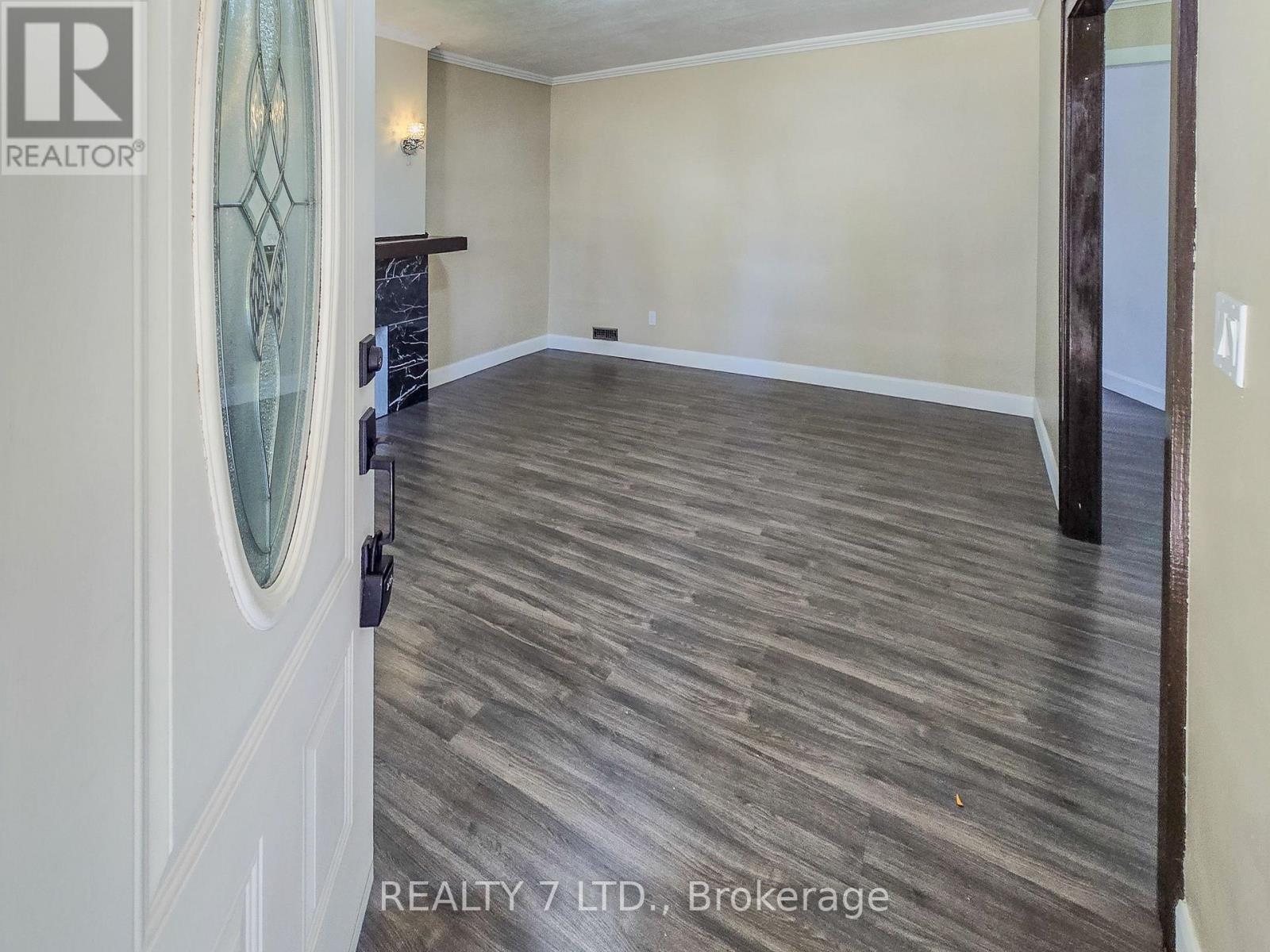 1083 CAMPBELL AVENUE - Image 5