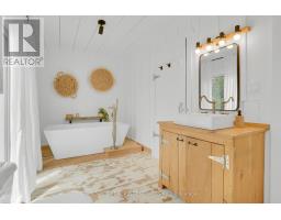 124 Tyrol Avenue, Blue Mountains, ON N0H2E0 Photo 10