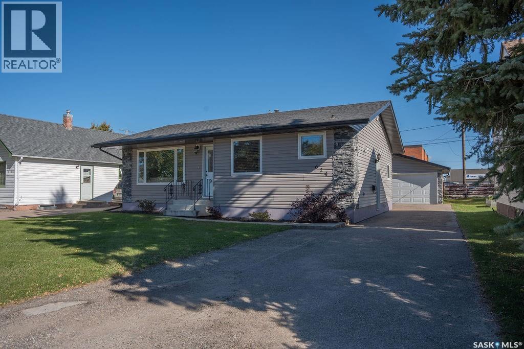 624 10th STREET, Humboldt