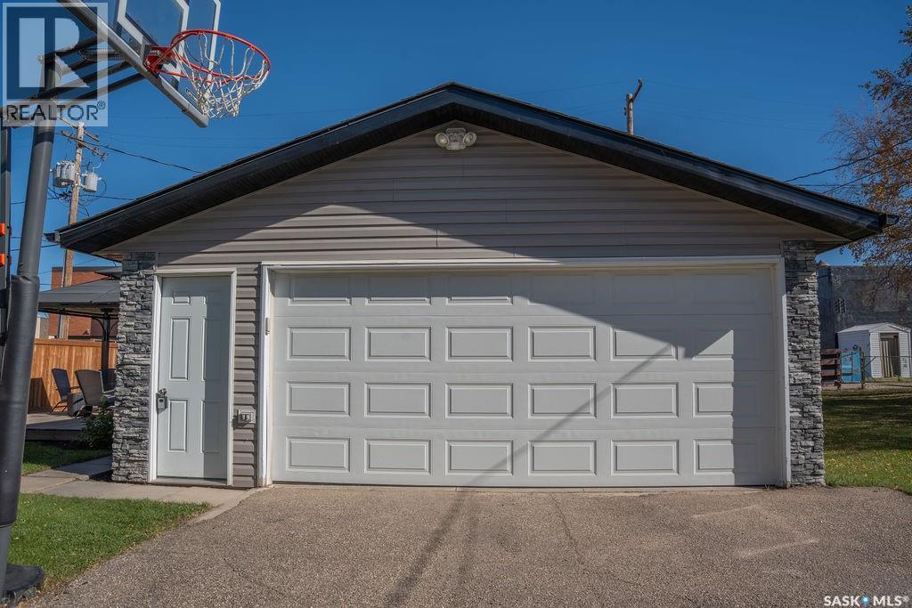 624 10th STREET - Image 40