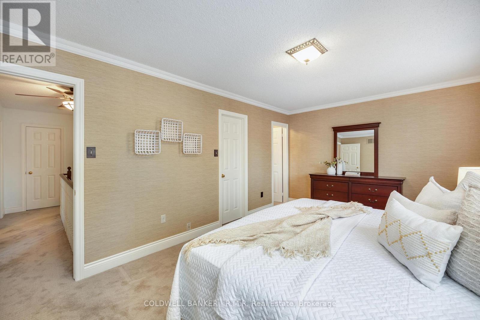 1090 THIMBLEBERRY CIRCLE - Image 23