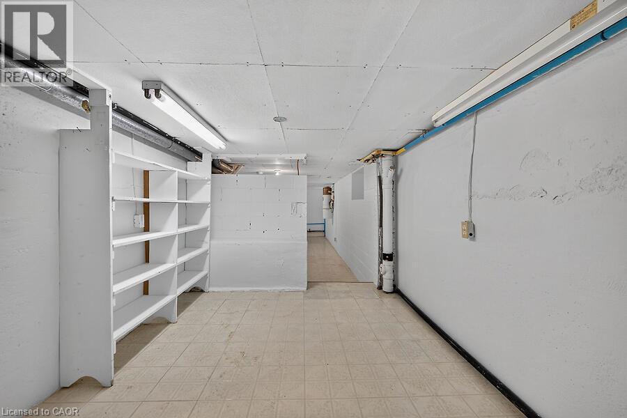 182 EMERALD Street N - 30