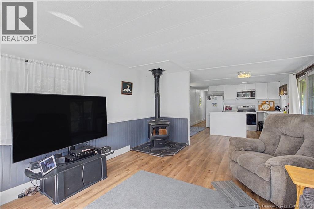 370 Midland Road, Midland photo 17