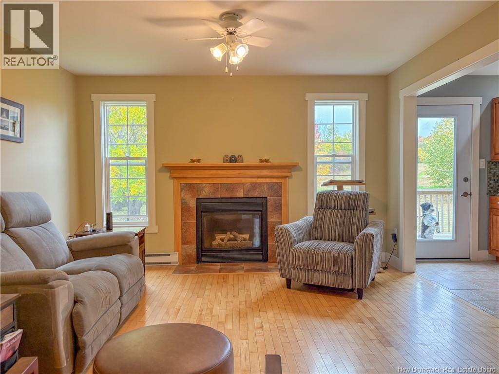 19 Shepody Crescent - 12