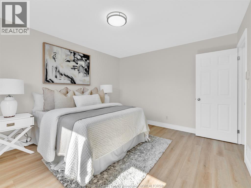 4274 DENNISON COURT - 20