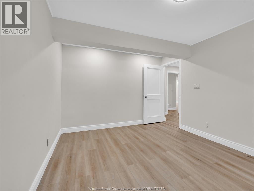 4274 DENNISON COURT - Image 34