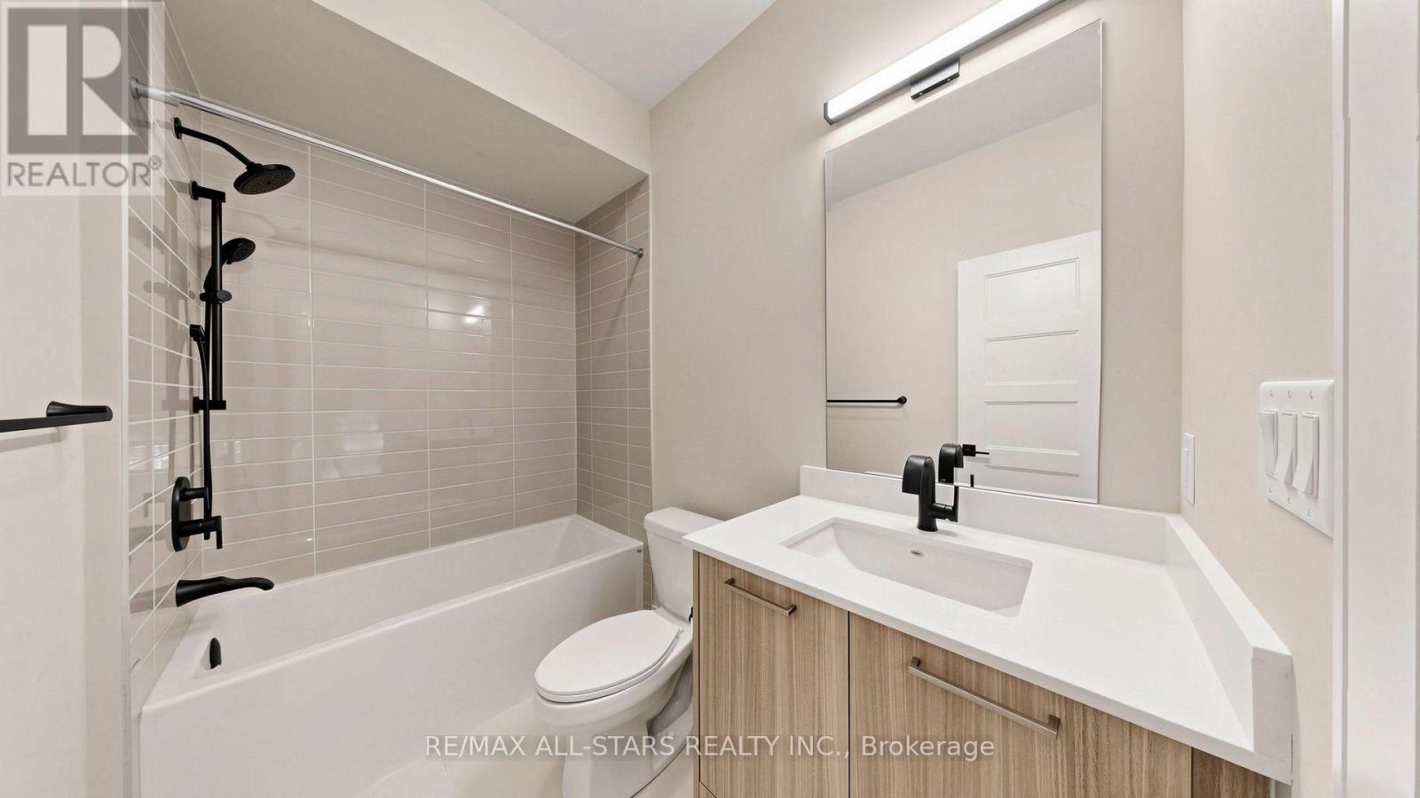 1 Lois Torrance Trail, Uxbridge, ON photo 34
