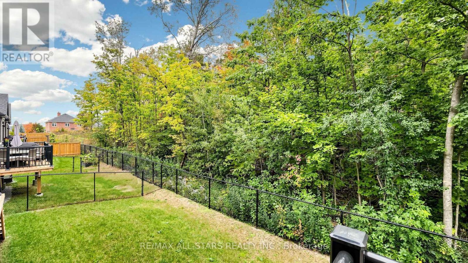 1 LOIS TORRANCE TRAIL - 46
