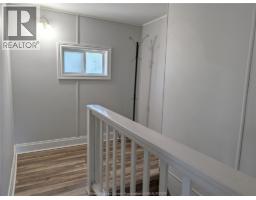 868 Elm, Windsor, ON N9A5H3 Photo 14