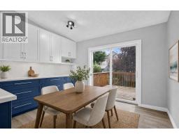 Family room - 940 Coventry Drive Ne, Calgary, AB T3K4J6 Photo 8