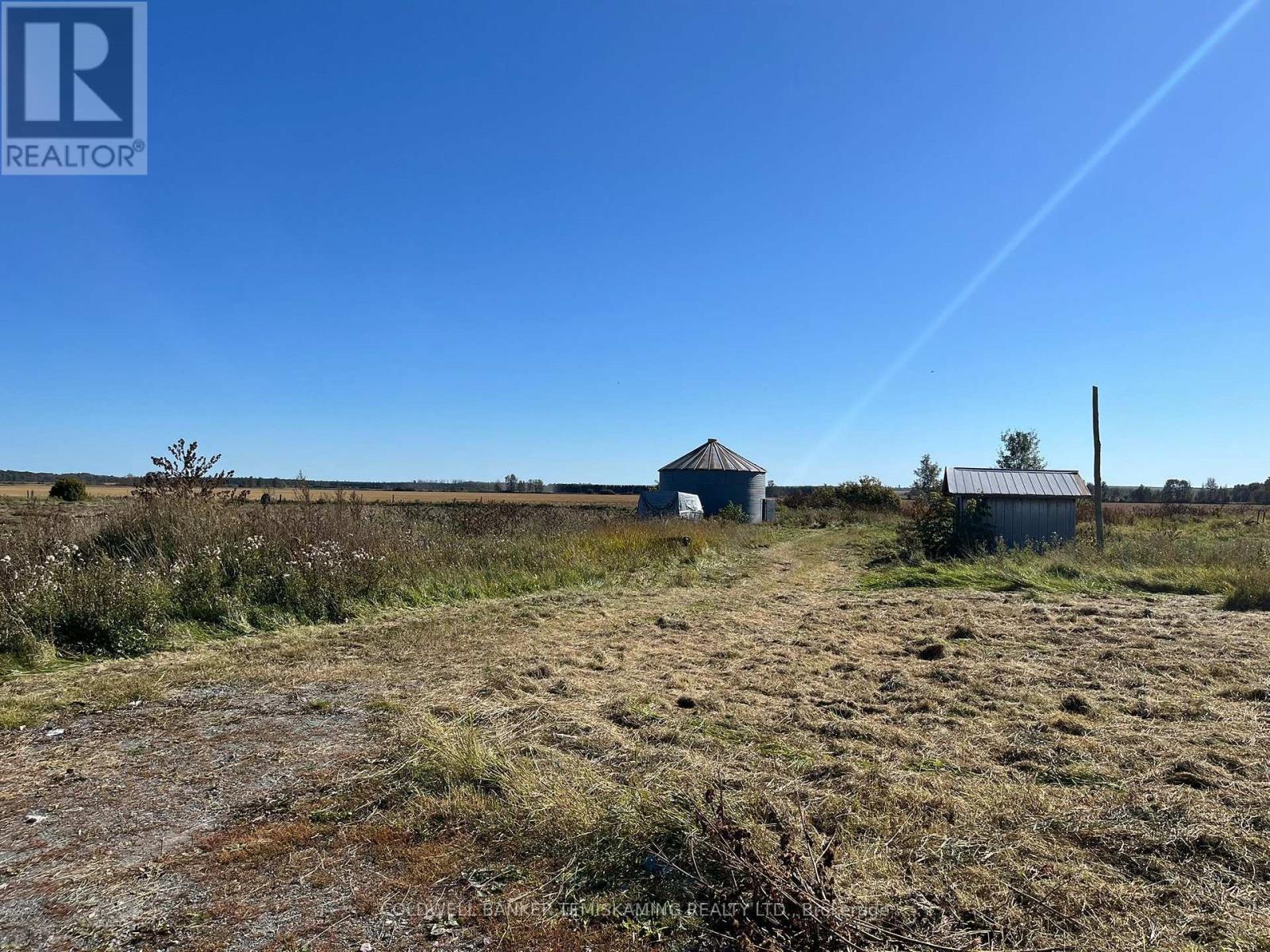 225062 DENOMME ROAD - 26