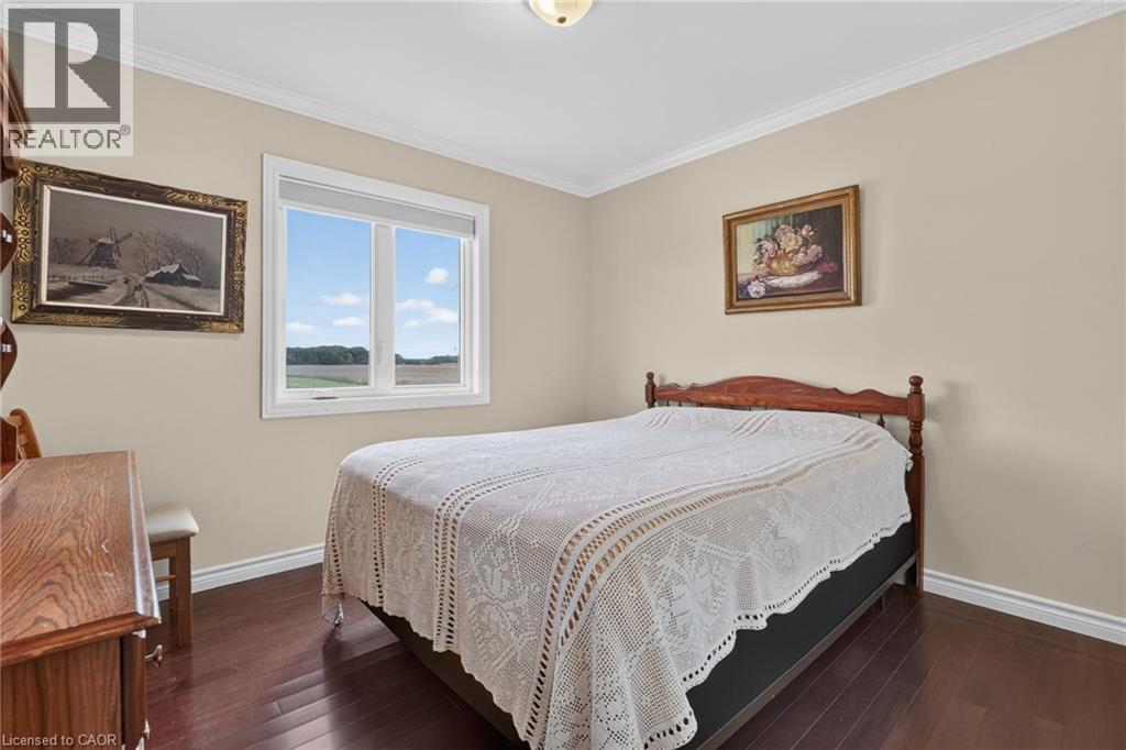 4891 Vaughan Road East — photo 30