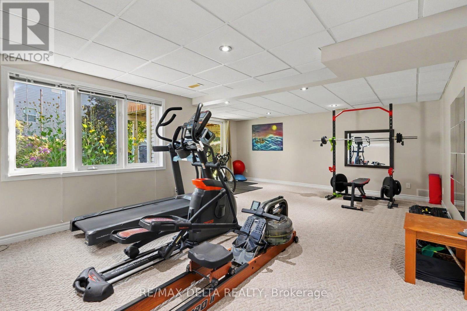 1 CHELTONIA WAY - Image 36