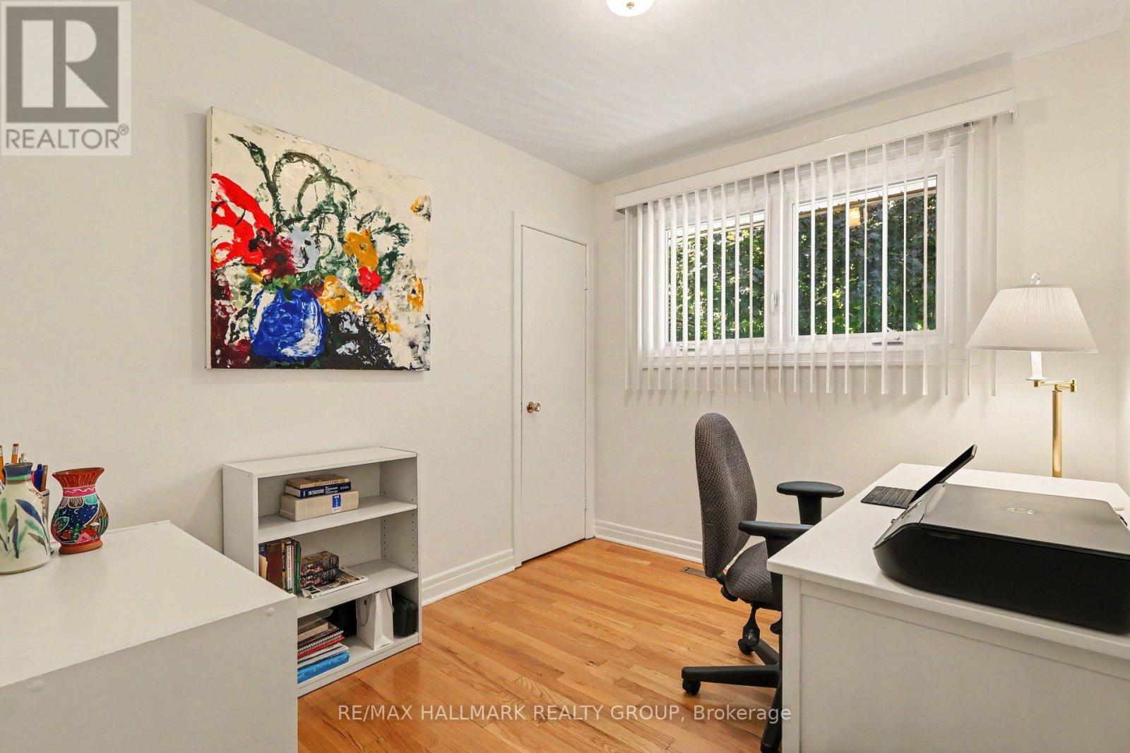 183 MARTIN AVENUE - 20