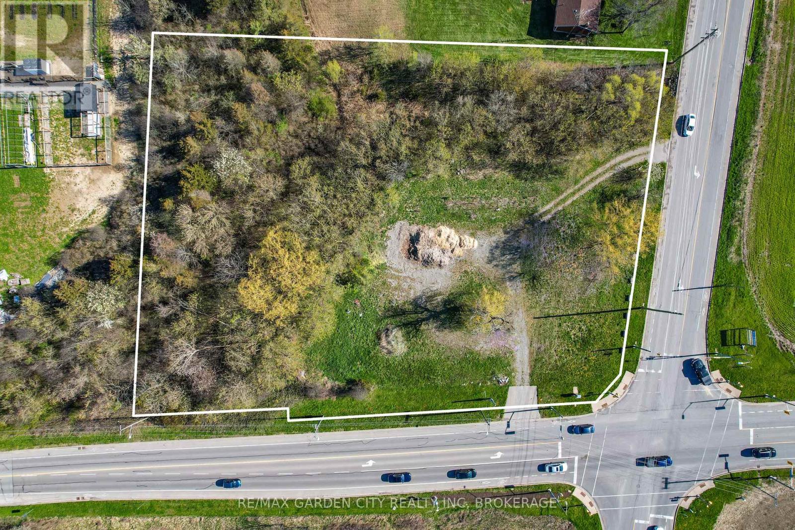 Property for sale at 381 ST. PAUL STREET W
