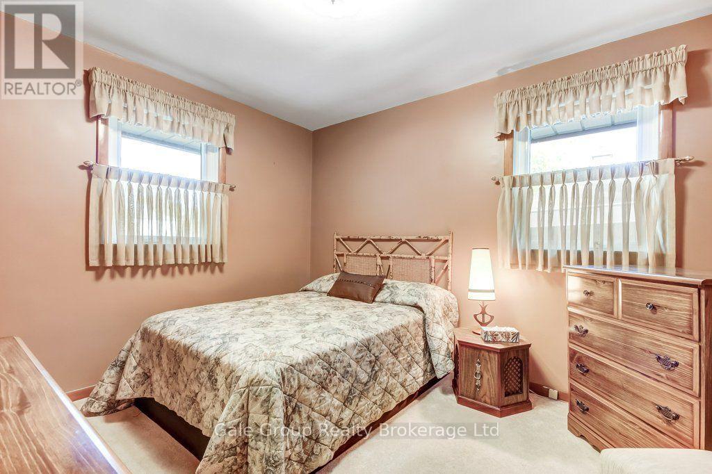 62 AILEEN DRIVE - 12
