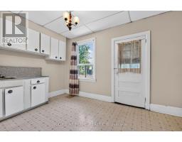 431 Lansdowne Avenue, Toronto, ON M6H3Y2 Photo 18