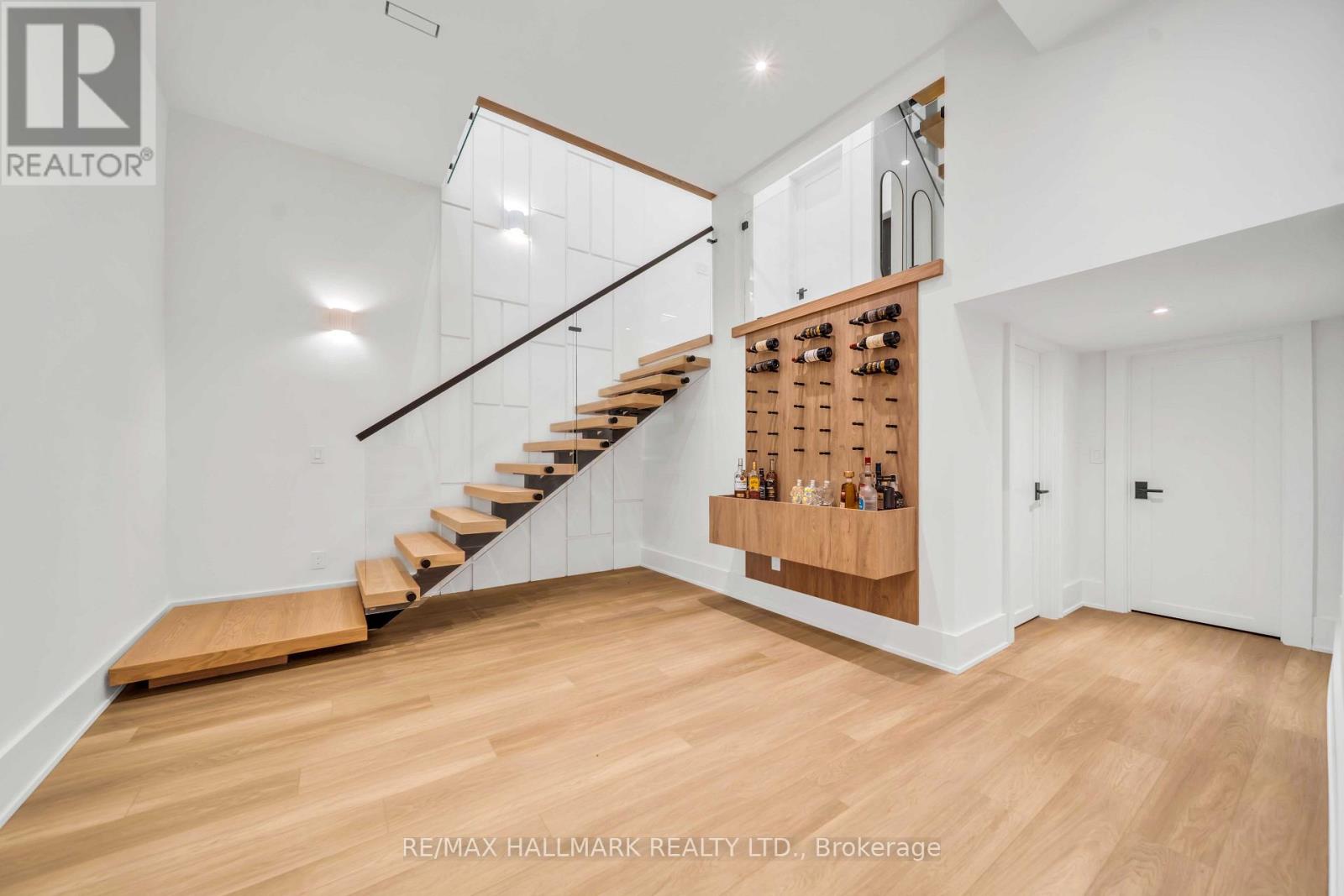 27 Collinson Boulevard, Toronto, ON photo 28