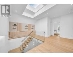 27 Collinson Boulevard, Toronto, ON M3H3C1 Photo 14