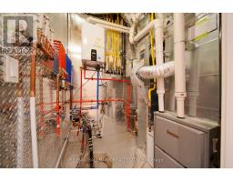 27 Collinson Boulevard, Toronto, ON M3H3C1 Photo 36