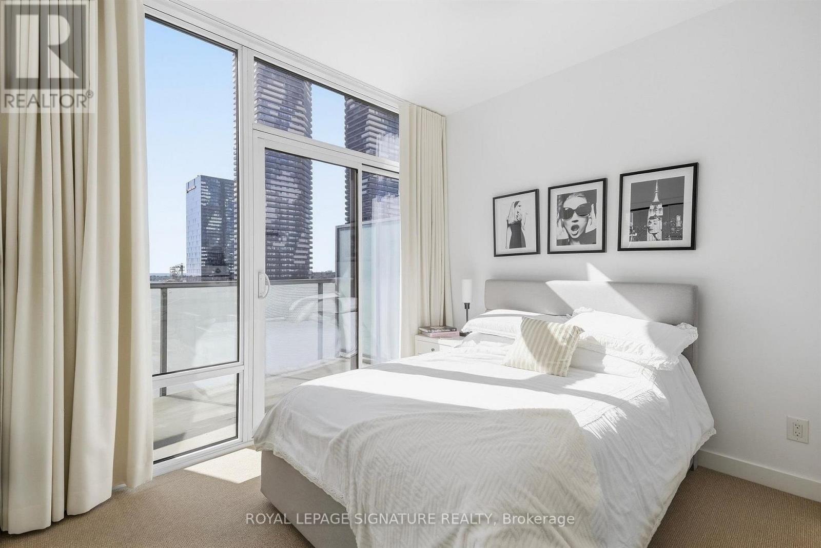 1611- 1 Market Street, Toronto, ON photo 30