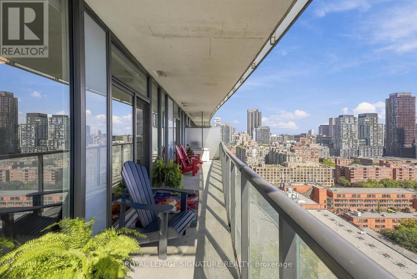 #1611 1 MARKET STREET - 42
