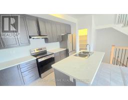 1992 Cameron Lott Crescent, Oshawa, ON L1H7K5 Photo 11