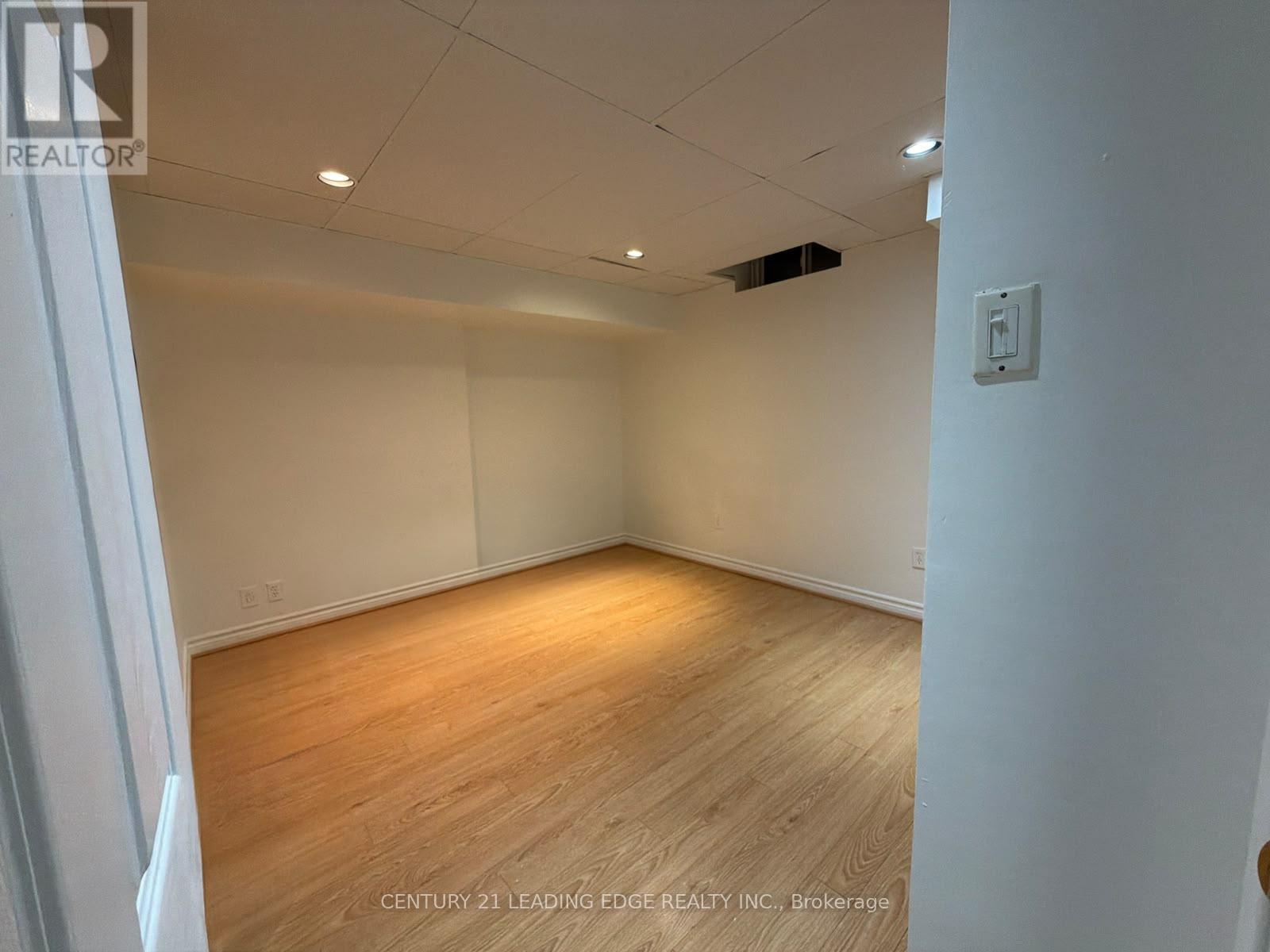 Lower- 1237 Fieldstone Circle, Pickering, ON photo 8
