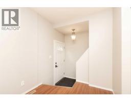 Bedroom - 205 Columbia Boulevard W, Lethbridge, AB T1K3Z5 Photo 7