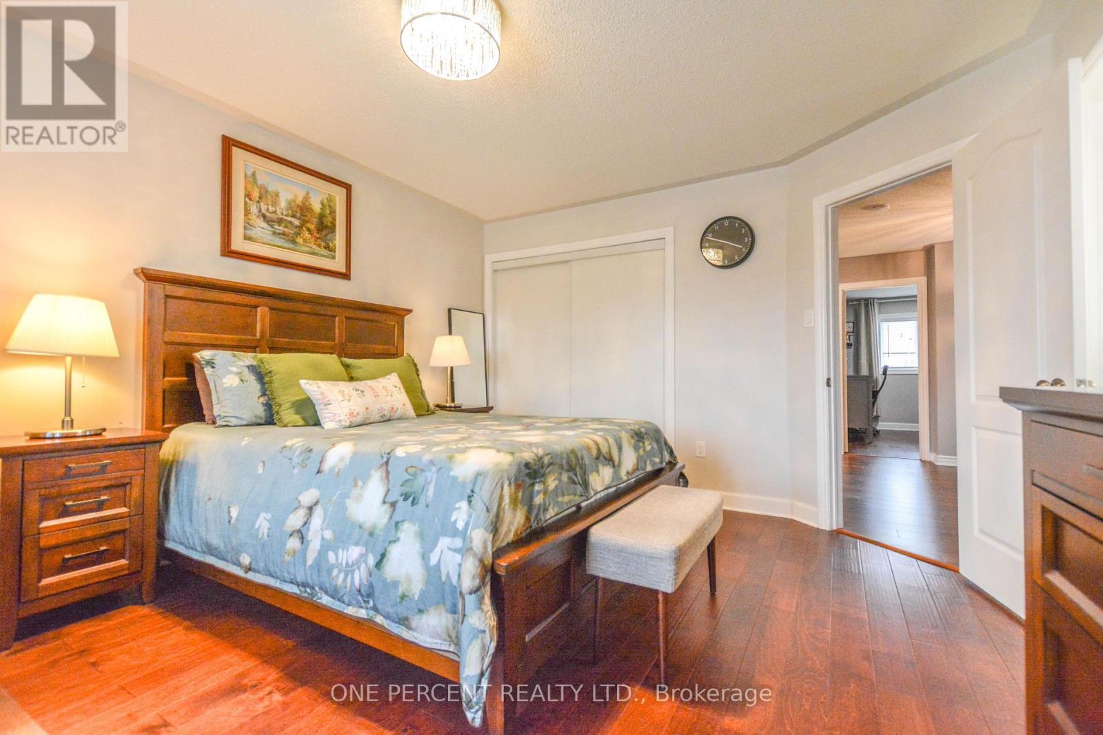90 Breeze Drive, Bradford West Gwillimbury photo 25