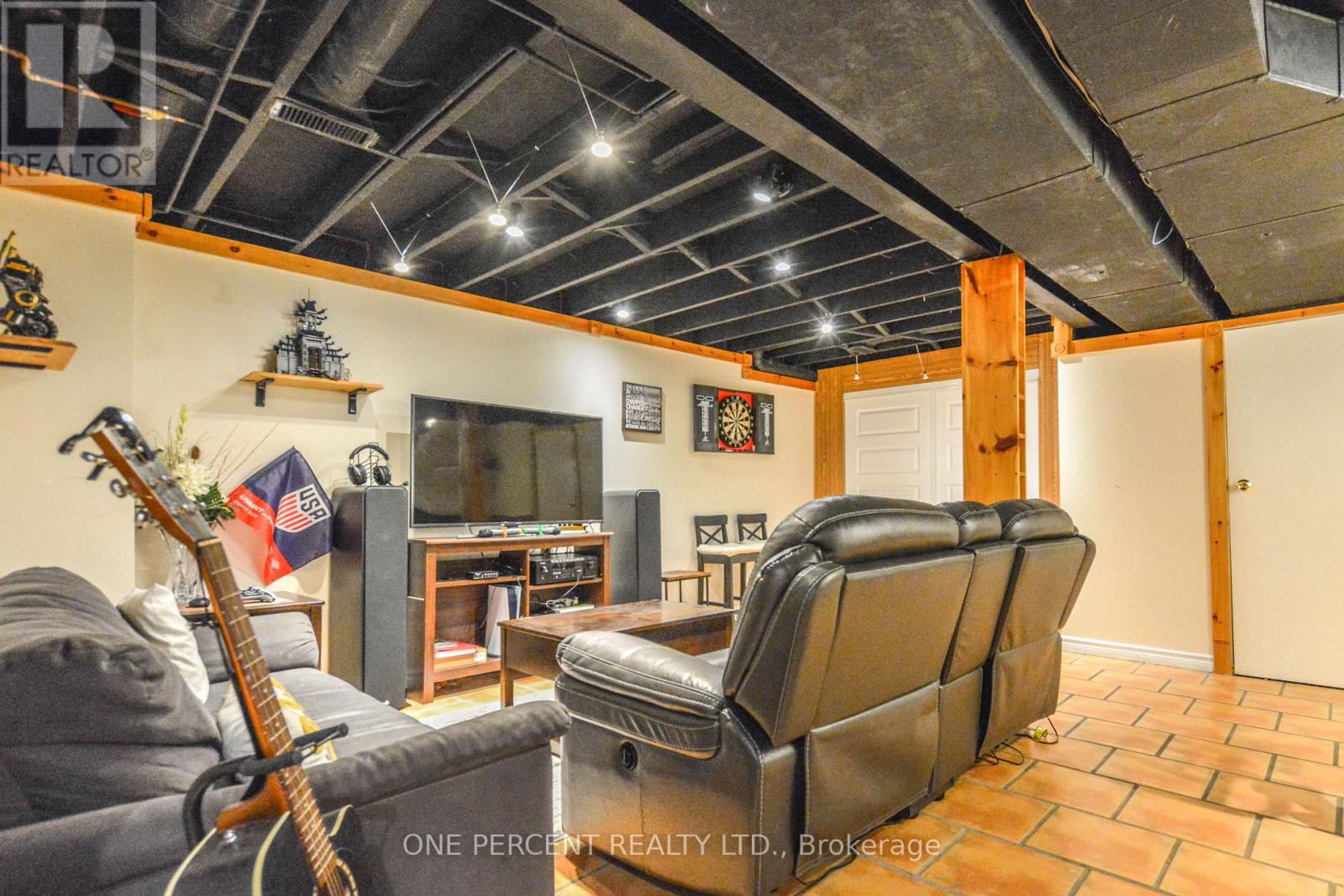 90 Breeze Drive, Bradford West Gwillimbury photo 34