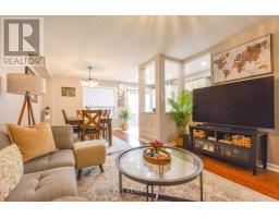 90 Breeze Drive, Bradford West Gwillimbury, ON L3Z3A5 Photo 9