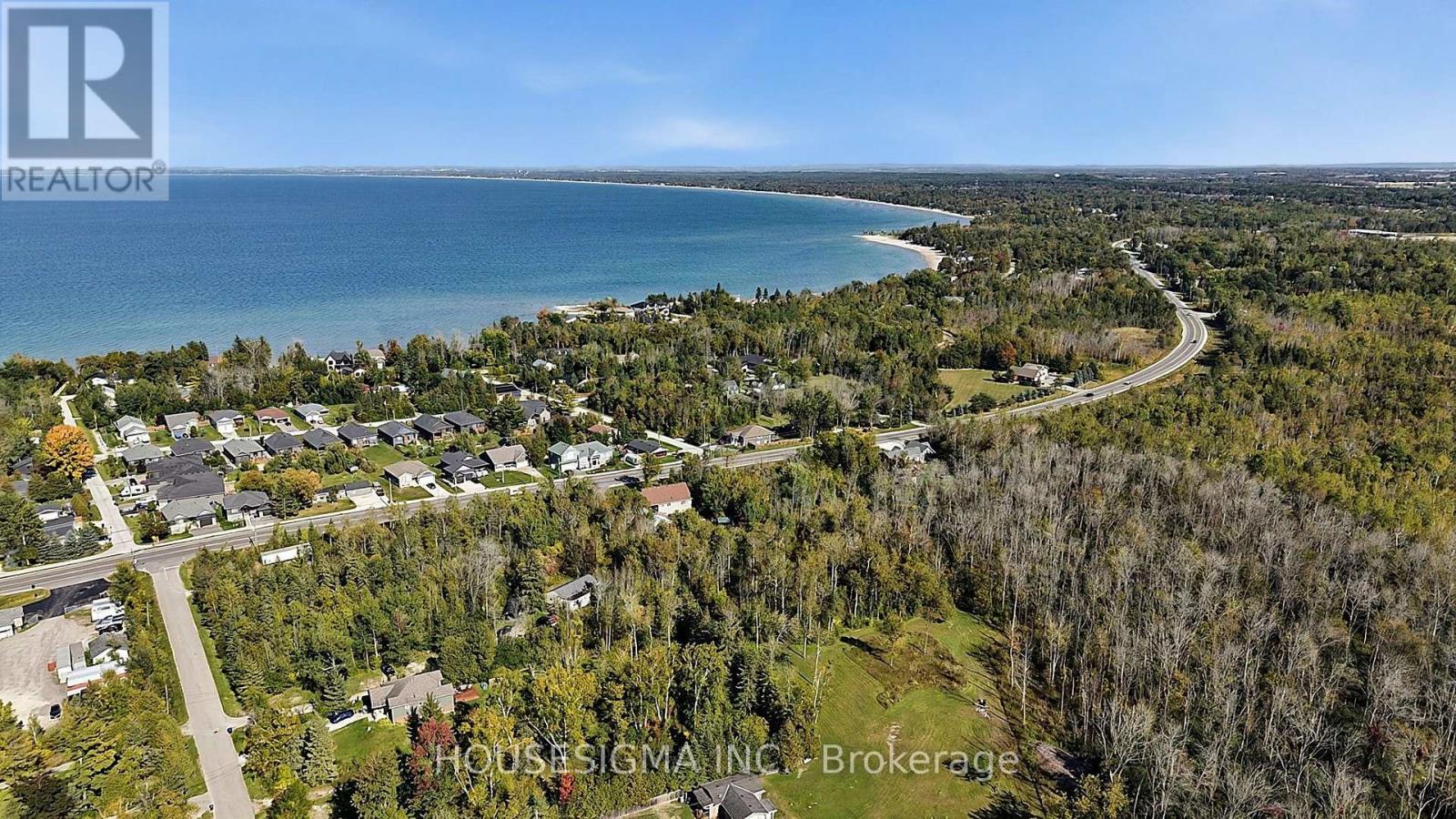 60 ROBERT Street, Wasaga Beach photo 35