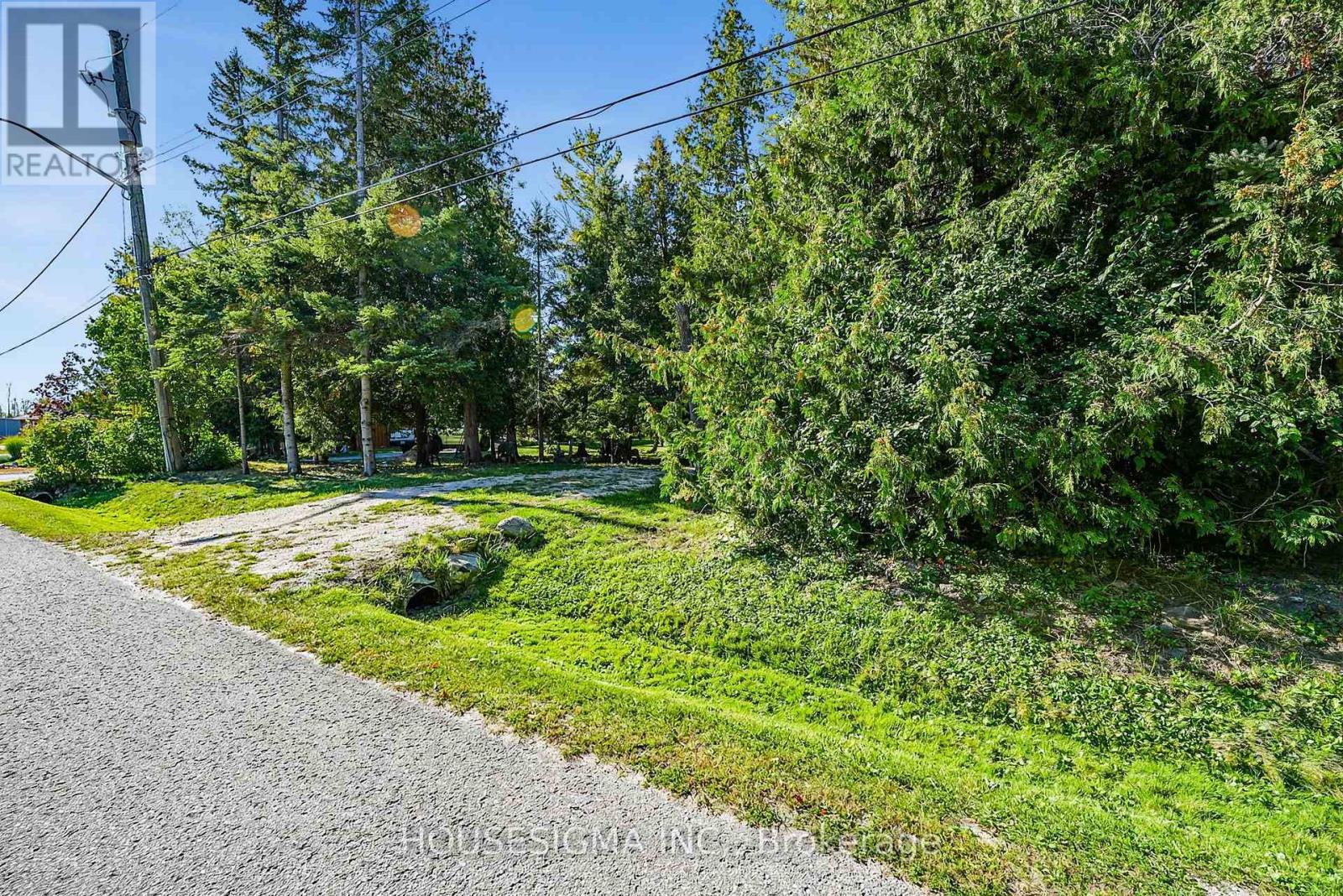 60 ROBERT Street, Wasaga Beach photo 5