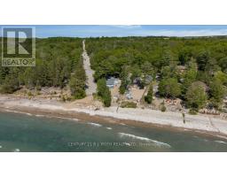 2026 Tiny Beaches Road S, Tiny, ON L0L1P1 Photo 40