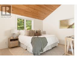 1042 S Menominee Lake Road, Lake Of Bays, ON P0B1A0 Photo 28