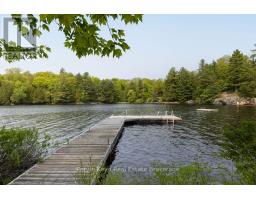 1042 S Menominee Lake Road, Lake Of Bays, ON P0B1A0 Photo 9