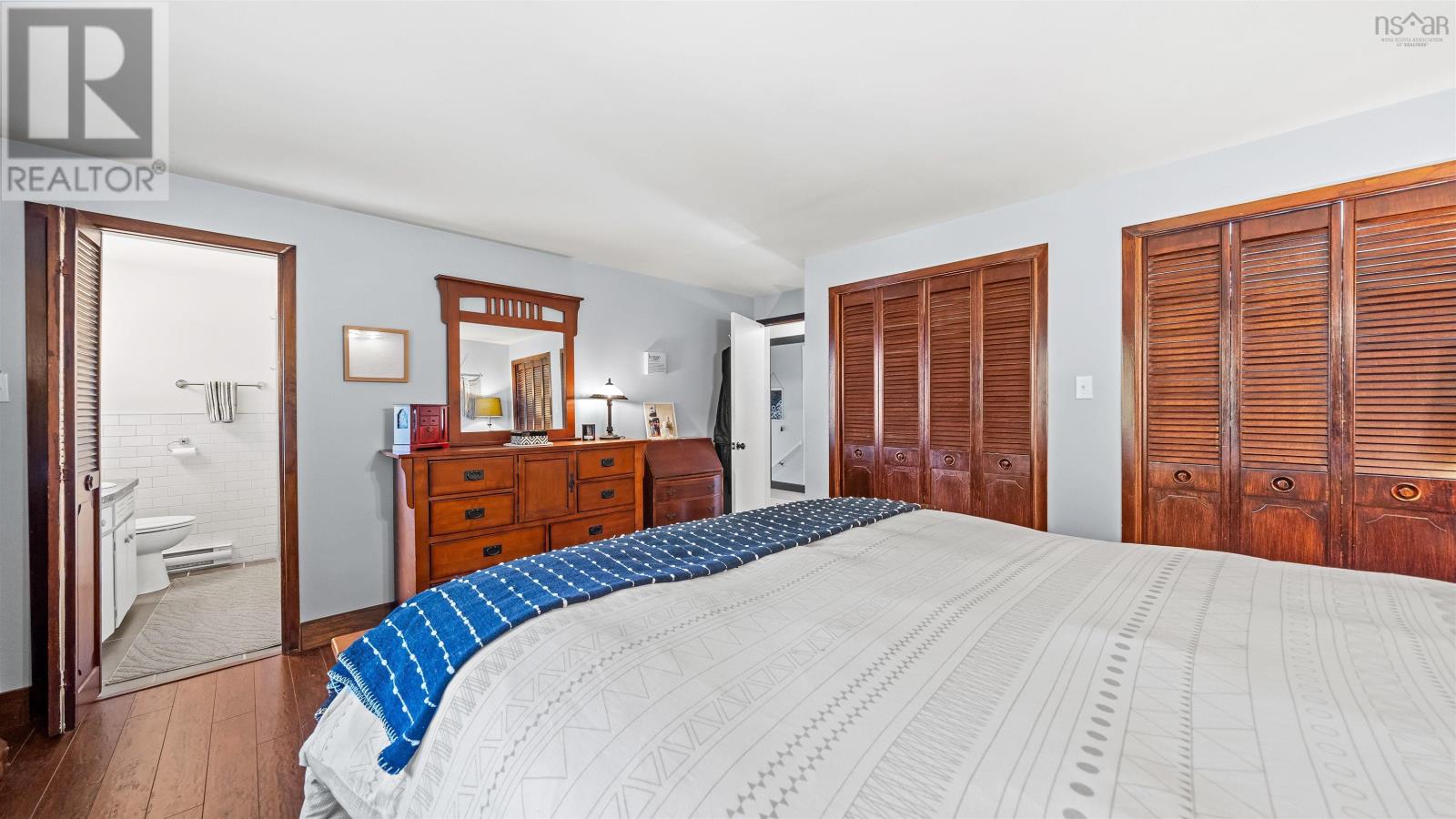 7 Lakeview Drive - Image 17