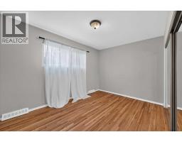 79 Ferncliff Crescent SE - photo 17