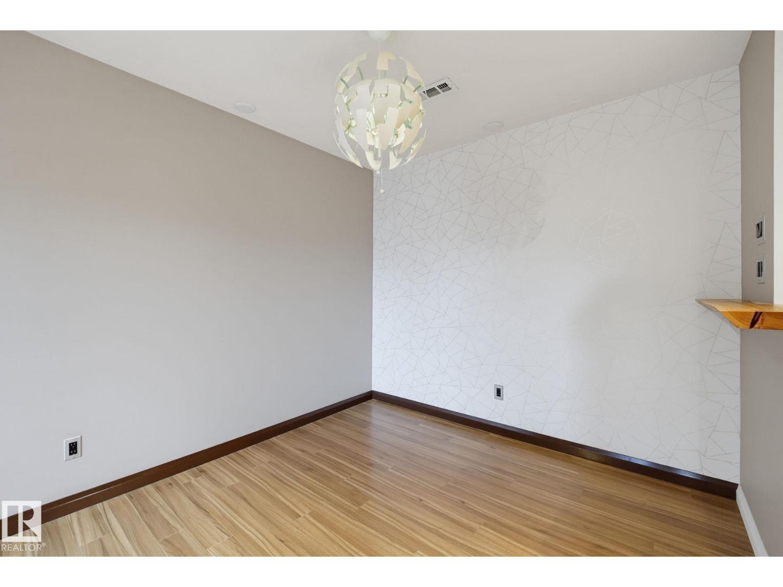 1180 SADDLEBACK RD NW - 9