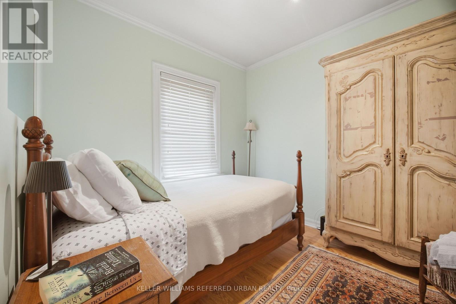 53 BOWIE AVENUE - 20