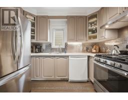 Kitchen - 53 Bowie Avenue, Toronto, ON M6E2P4 Photo 11