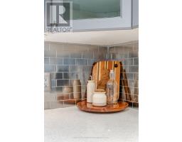 53 Bowie Avenue, Toronto, ON M6E2P4 Photo 13
