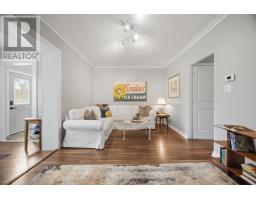 Primary Bedroom - 53 Bowie Avenue, Toronto, ON M6E2P4 Photo 7