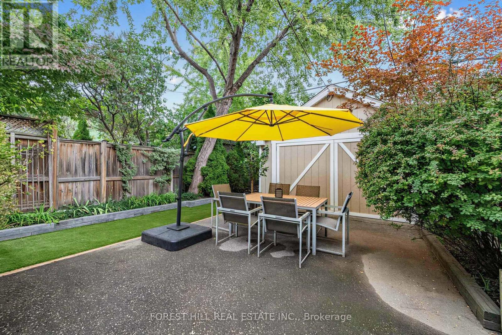 71 Emerson Avenue, Toronto, ON photo 44