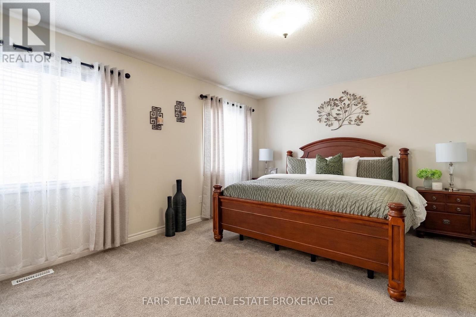 57 SPOTTED OWL CRESCENT - 14
