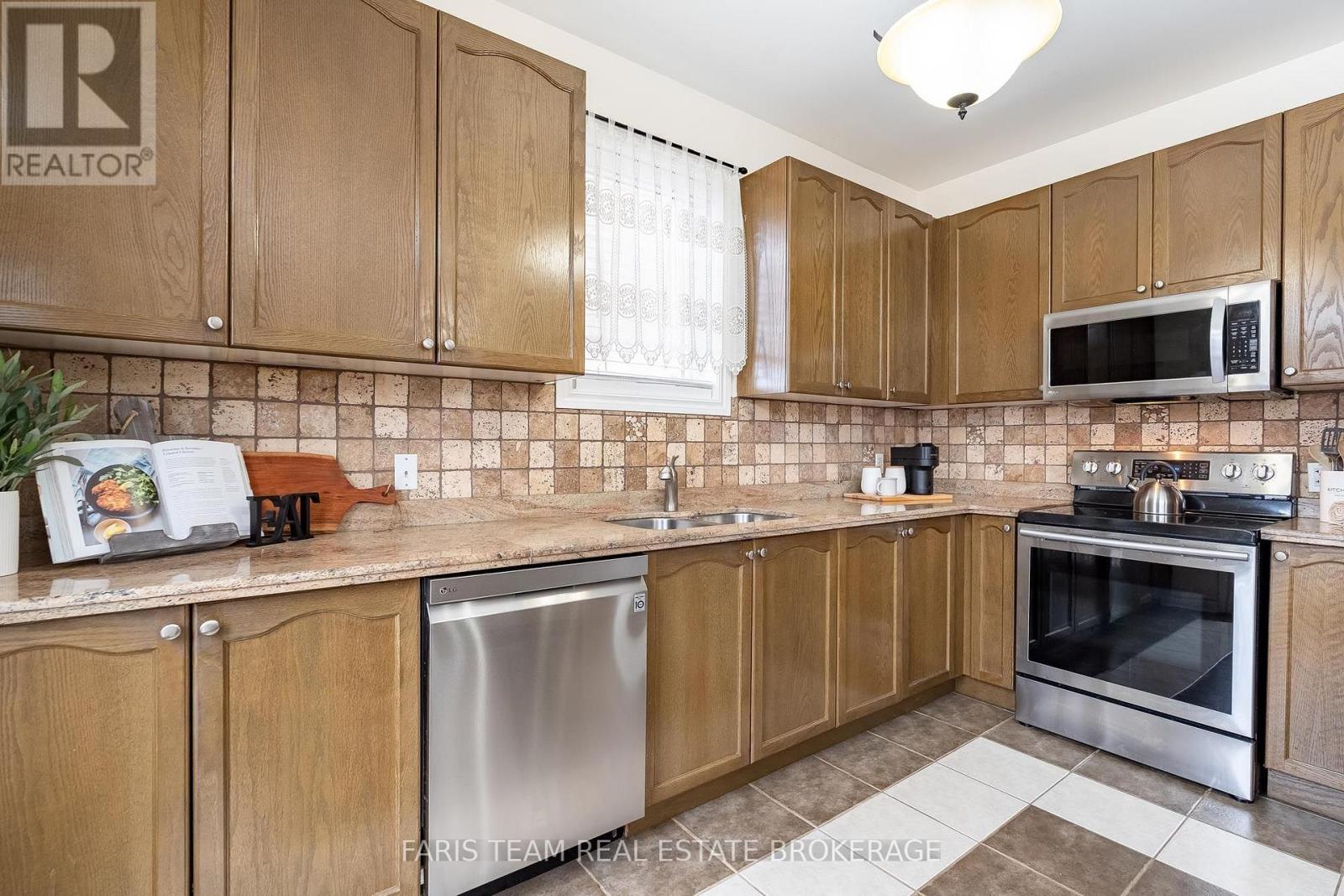 57 SPOTTED OWL CRESCENT - 6