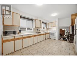 Primary Bedroom - 47 Ashford Court, Brampton, ON L6V3E2 Photo 7