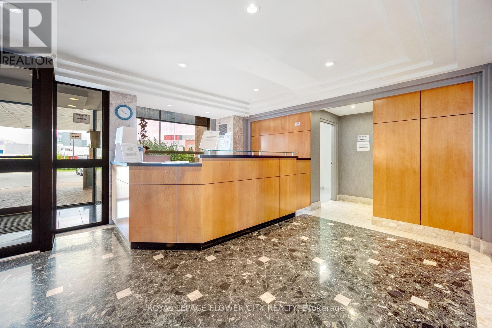 #417 6 HUMBERLINE DRIVE - Image 3